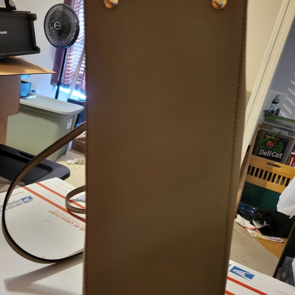 Michael Kors Used Tan Handbag - Picture 5 of 13